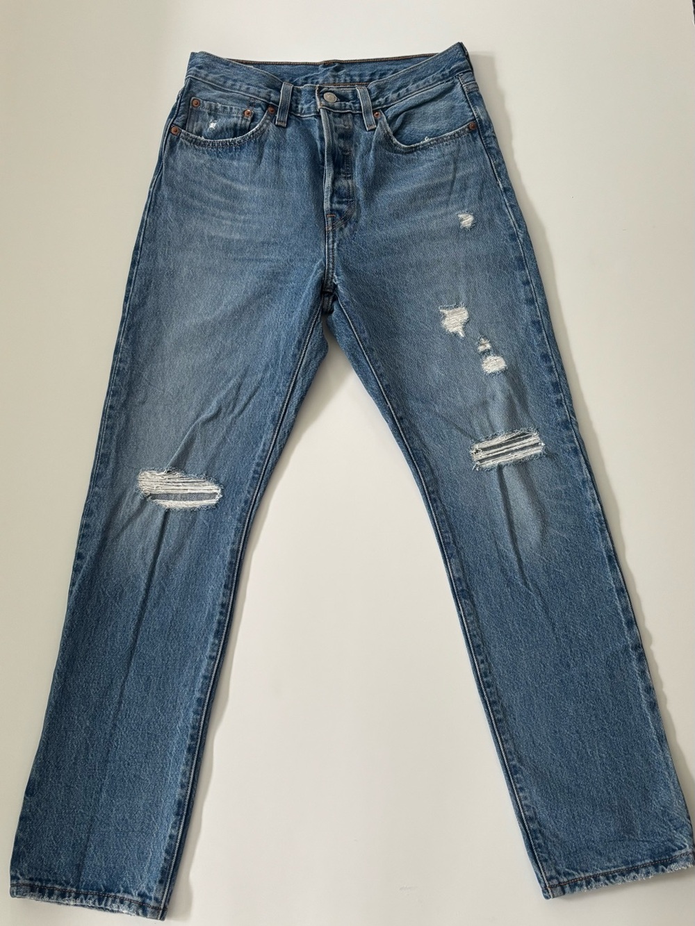 Levi's 501 Women’s Strait Leg Blue Denim Jeans 27W30L - Picture 2 of 8
